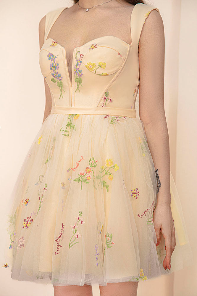 A-line Yellow Sweetheart Homecoming Dress